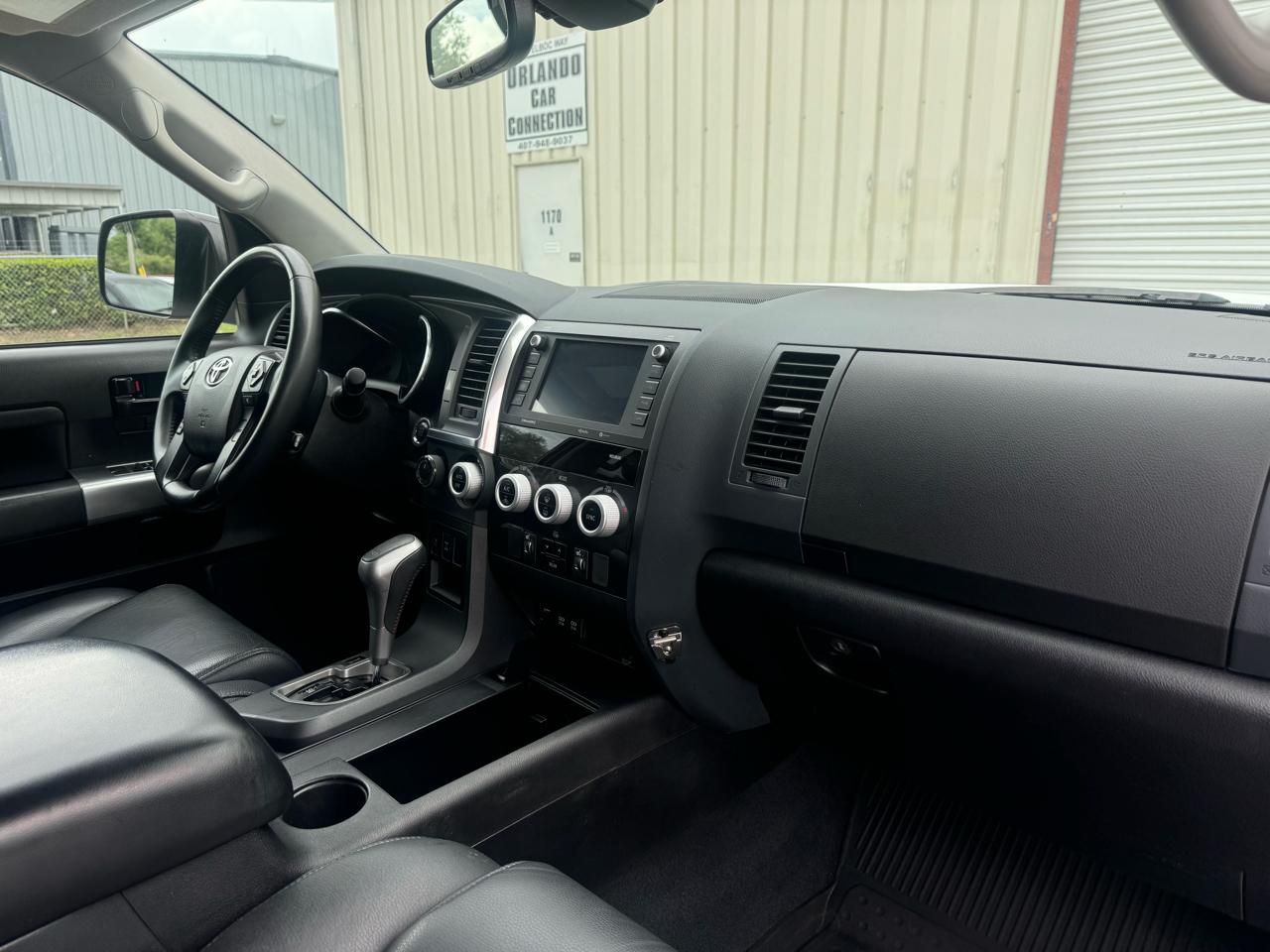 Toyota Sequoia TRD Sport 4WD 2021