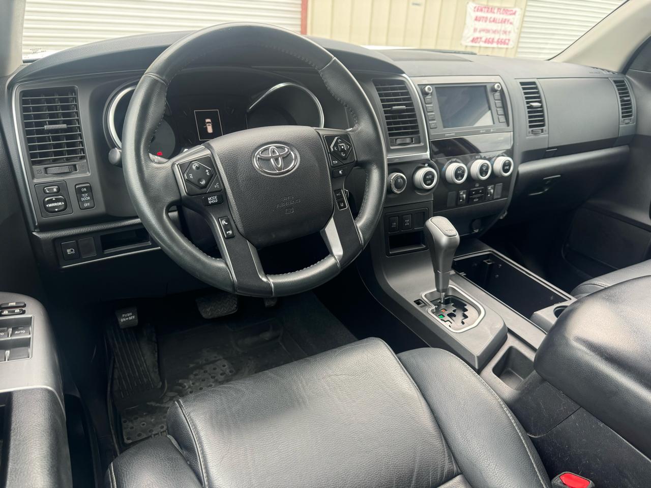 Toyota Sequoia TRD Sport 4WD 2021