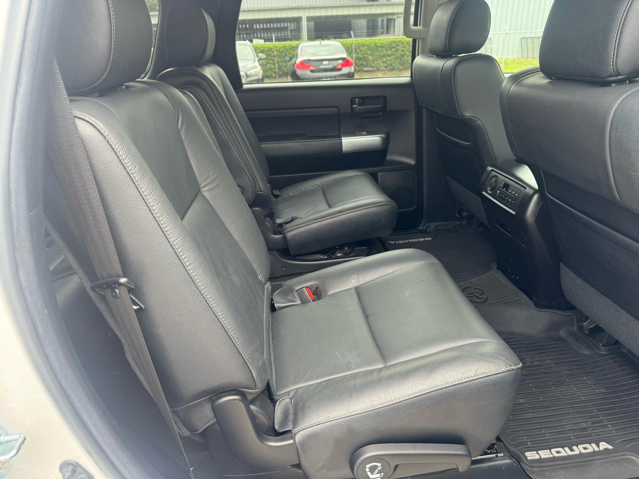 Toyota Sequoia TRD Sport 4WD 2021