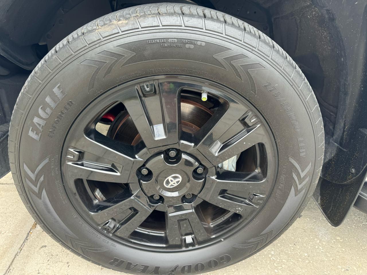 Toyota Sequoia TRD Sport 4WD 2021