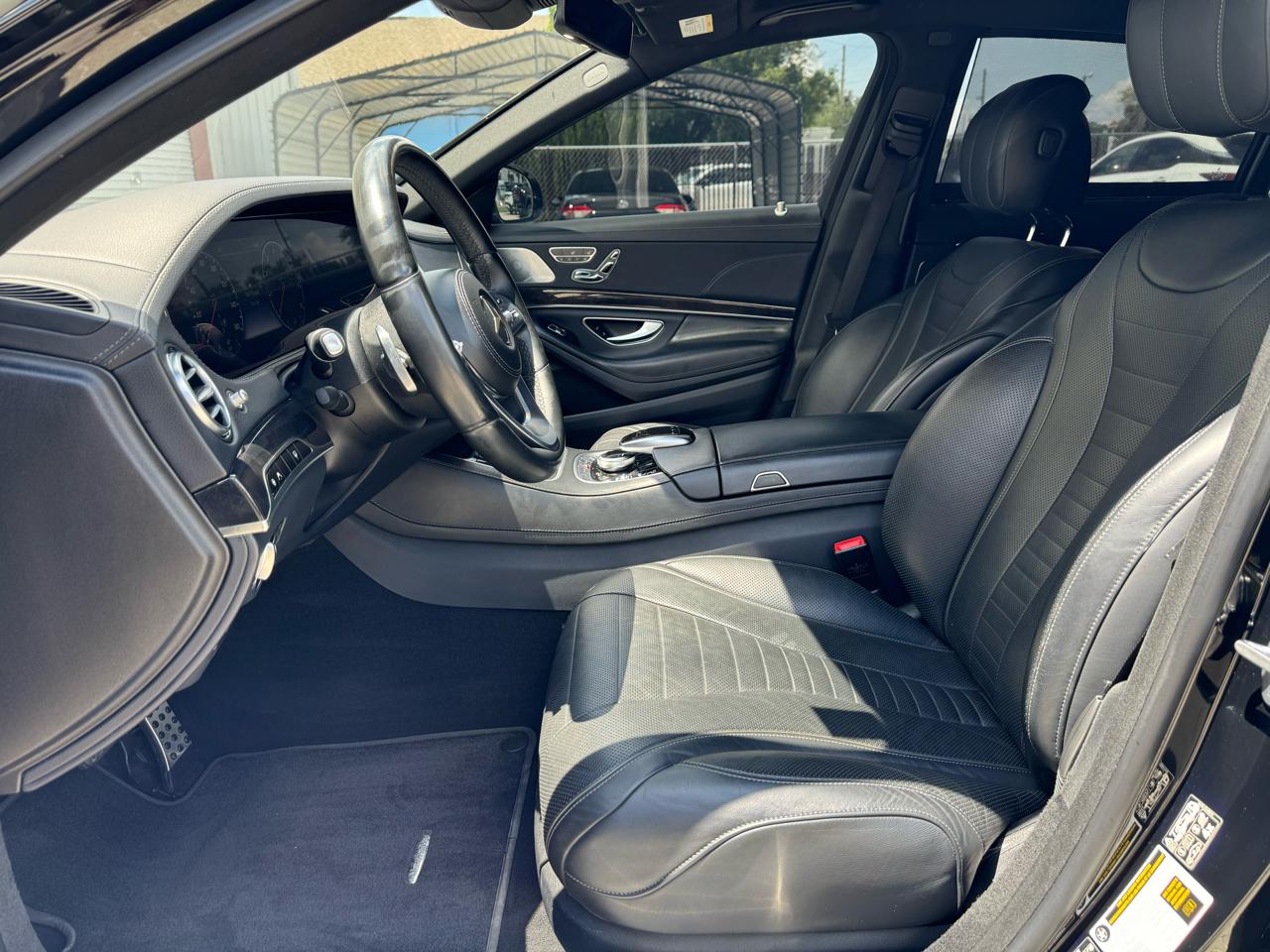 Mercedes-Benz S-Class S560 2019