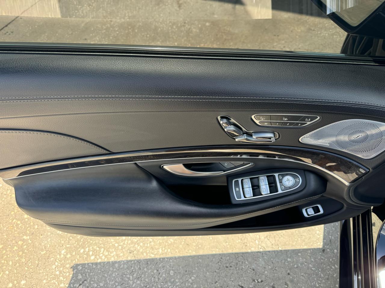 Mercedes-Benz S-Class S560 2019