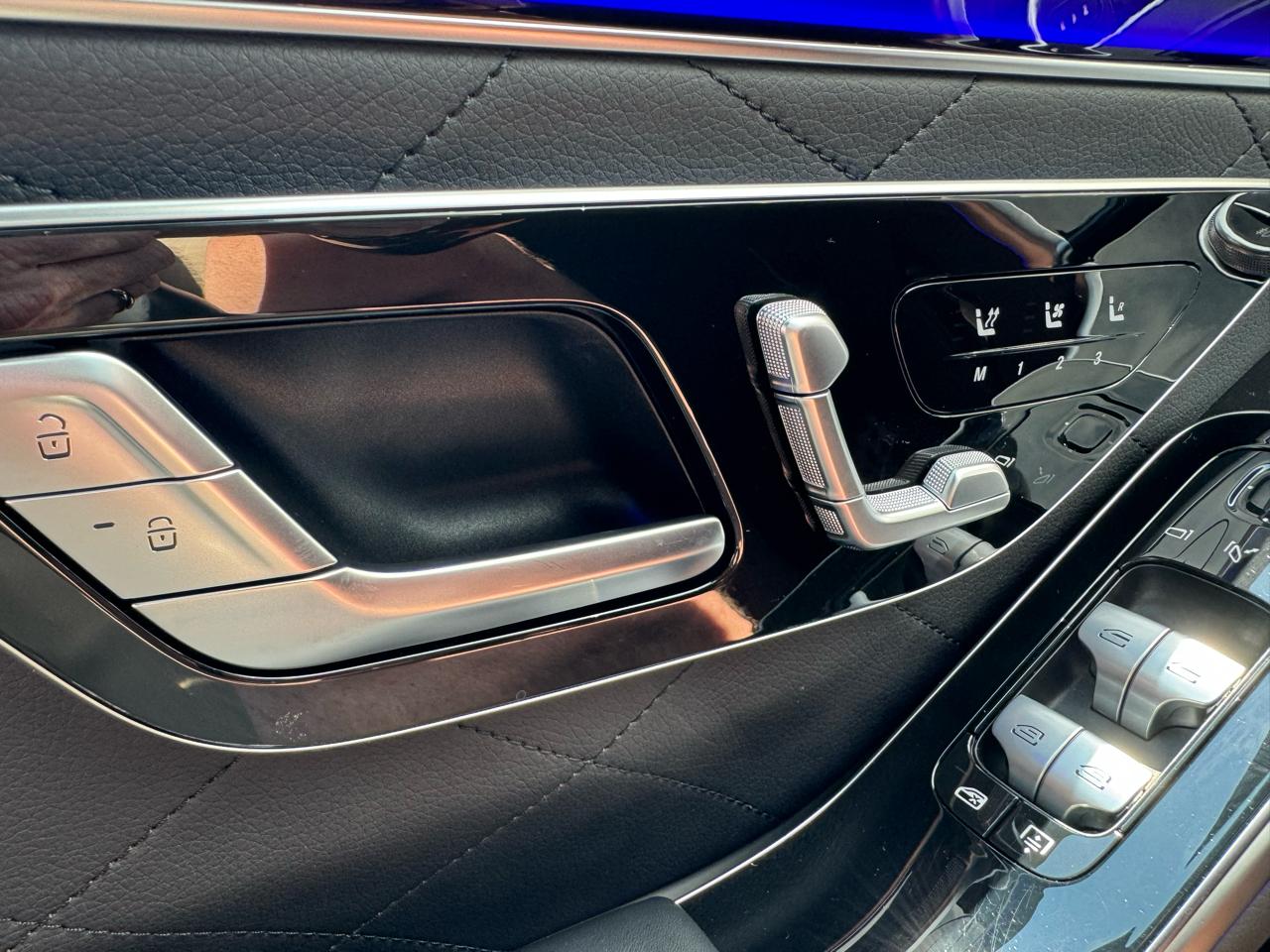 Mercedes-Benz S-Class S580 4MATIC 2024
