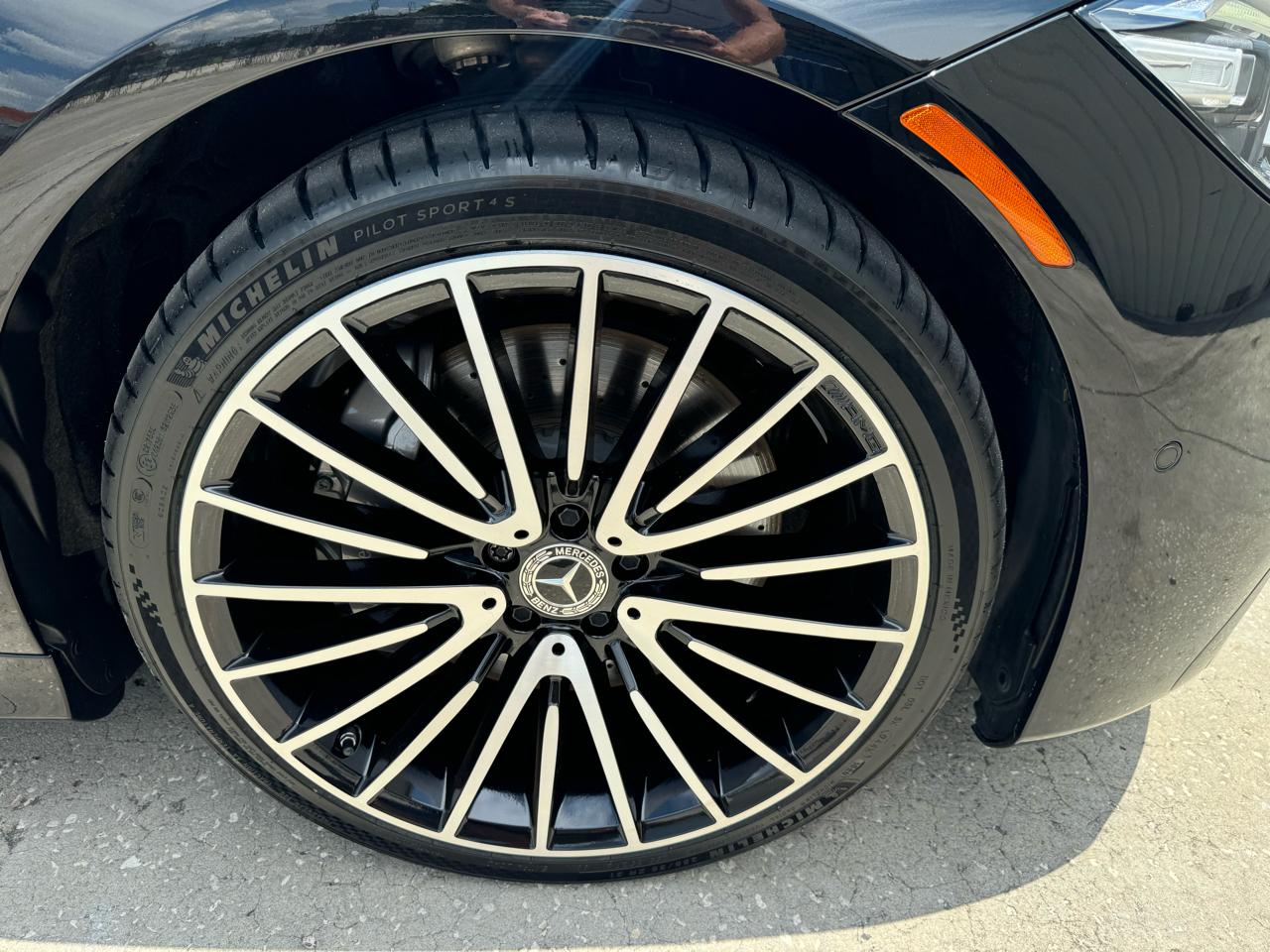 Mercedes-Benz S-Class S580 4MATIC 2024