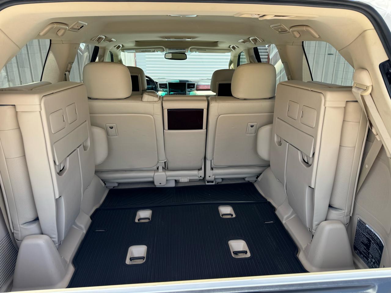 Lexus LX 570 Sport Utility 2013
