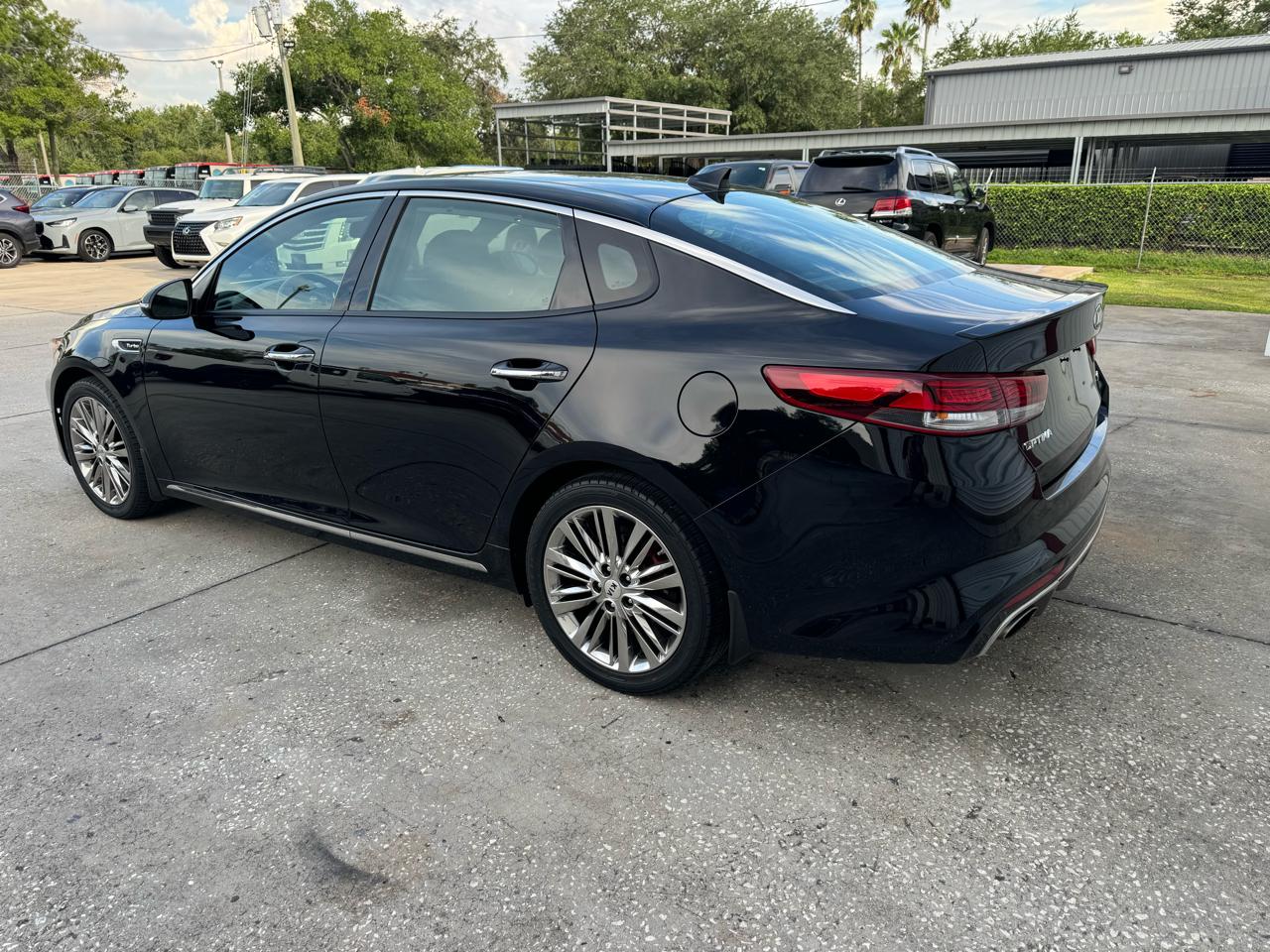 Kia Optima SXL Turbo 2016