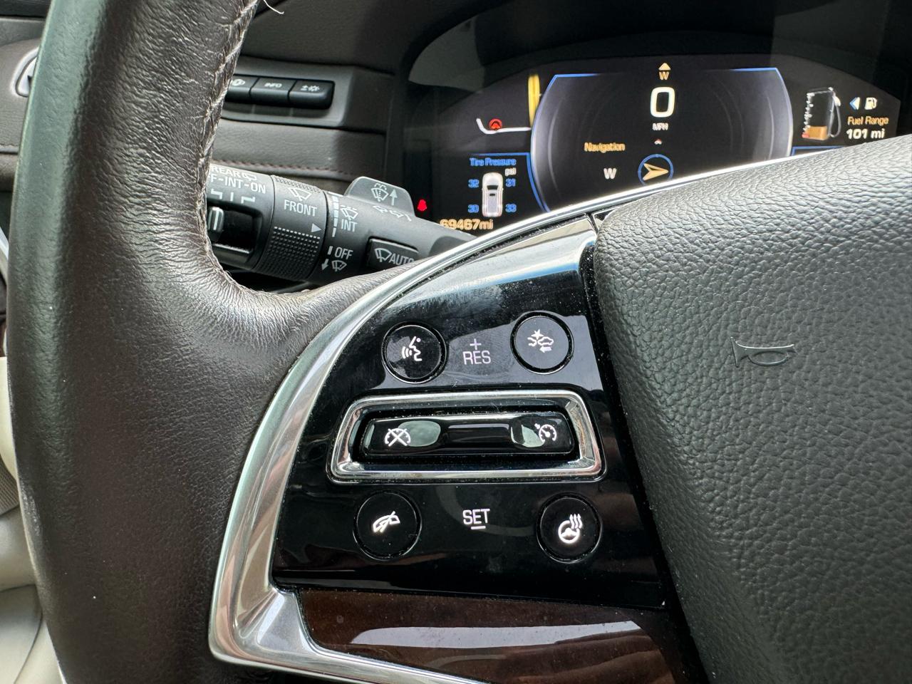 Cadillac Escalade Premium Luxury AWD 2015