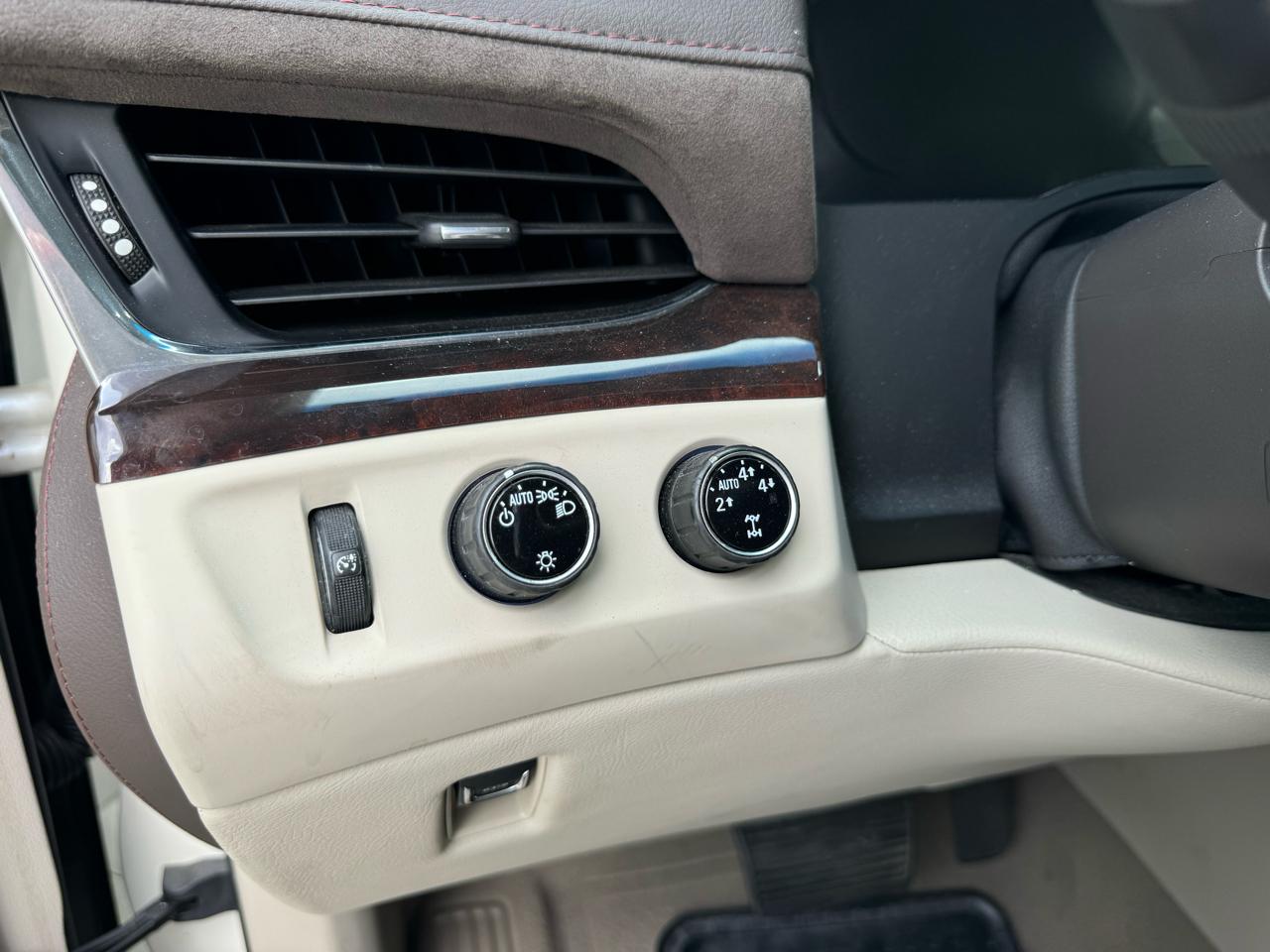 Cadillac Escalade Premium Luxury AWD 2015