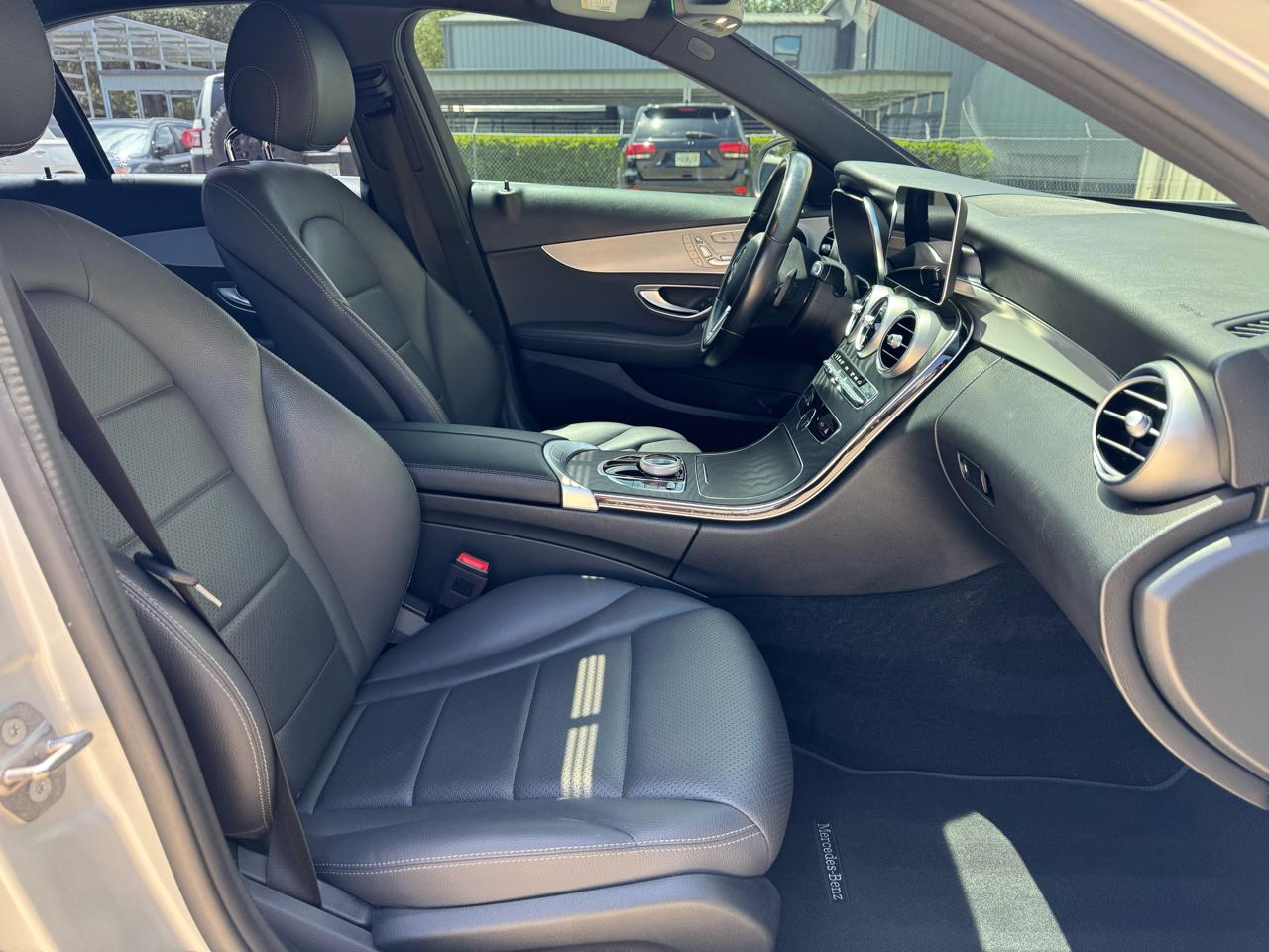 Mercedes-Benz C-Class C300 Sedan 2021