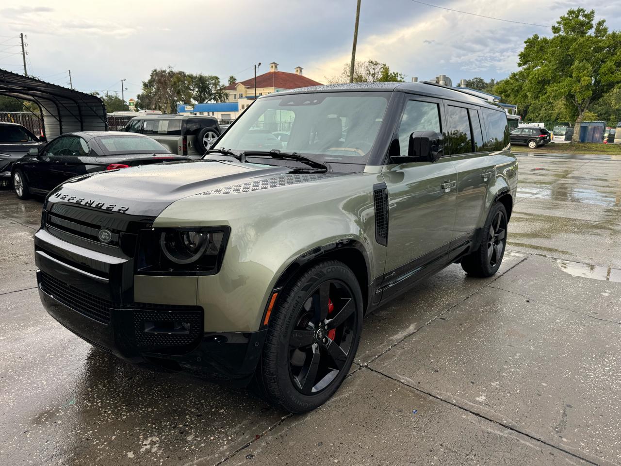 Land Rover Defender 130 X 2024