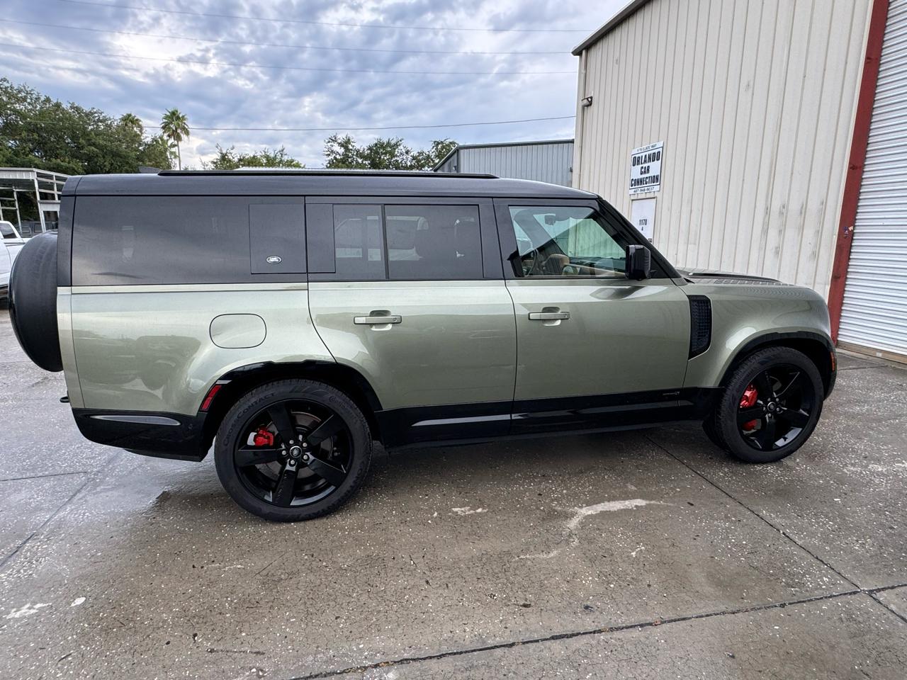 Land Rover Defender 130 X 2024