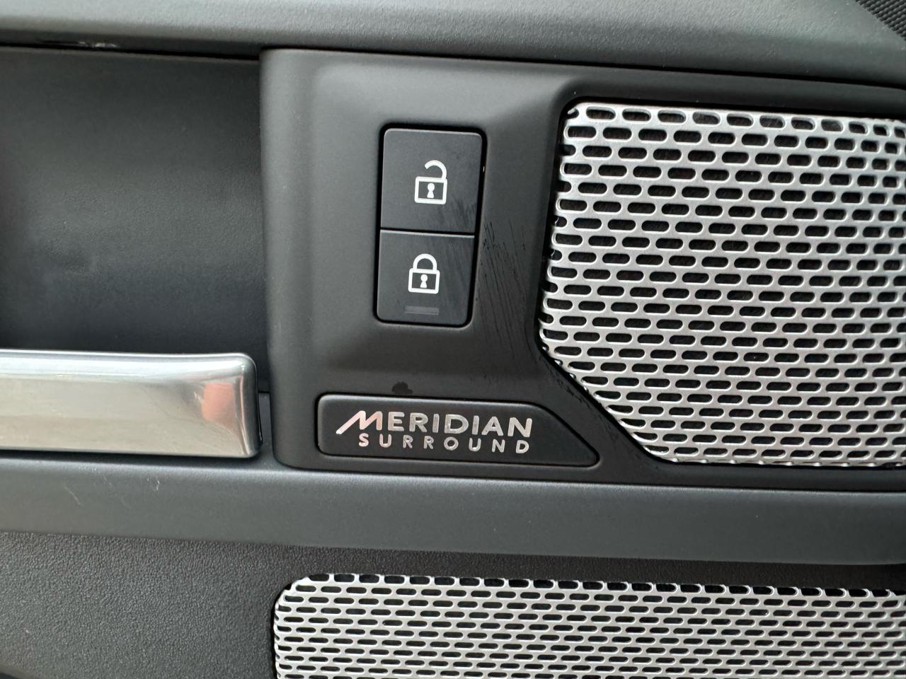 Land Rover Defender 130 X 2024