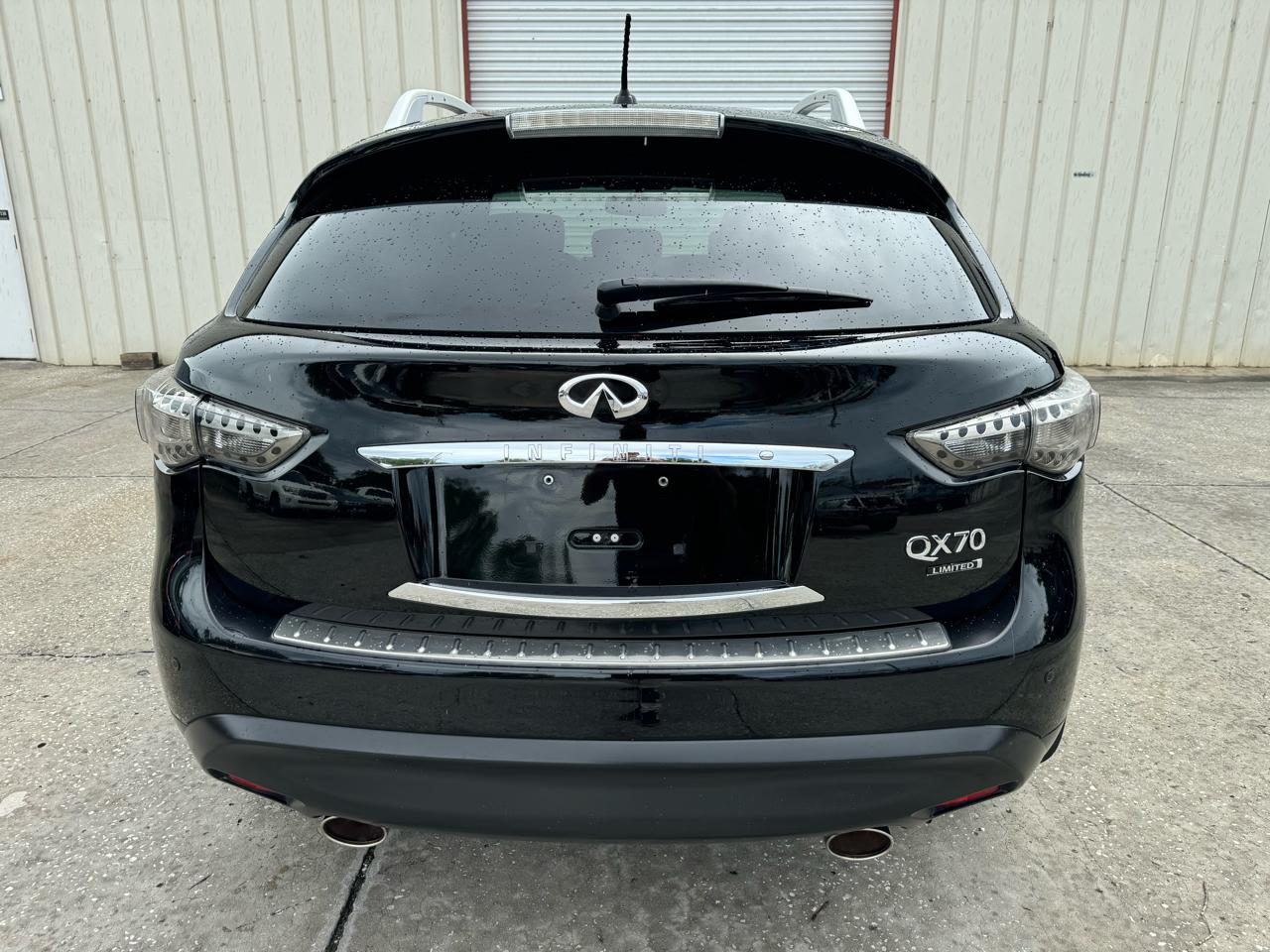 Infiniti QX70  2017
