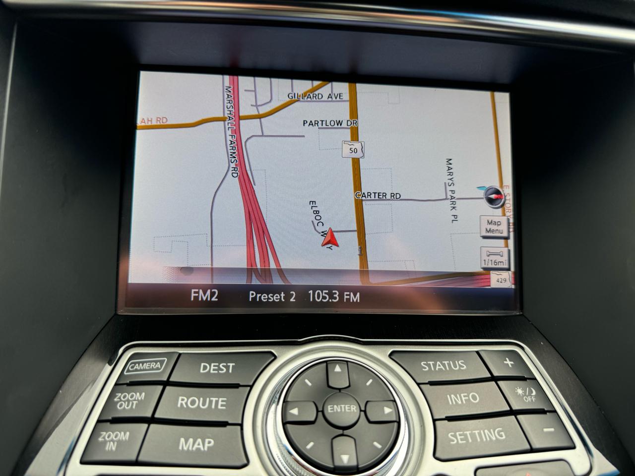 Infiniti QX70  2017
