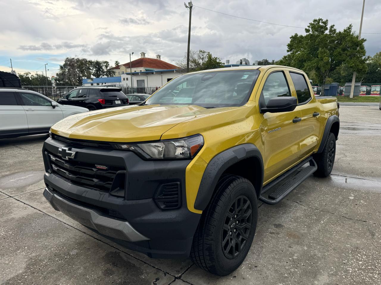 Chevrolet Colorado Trail Boss Crew Cab 4WD 2023