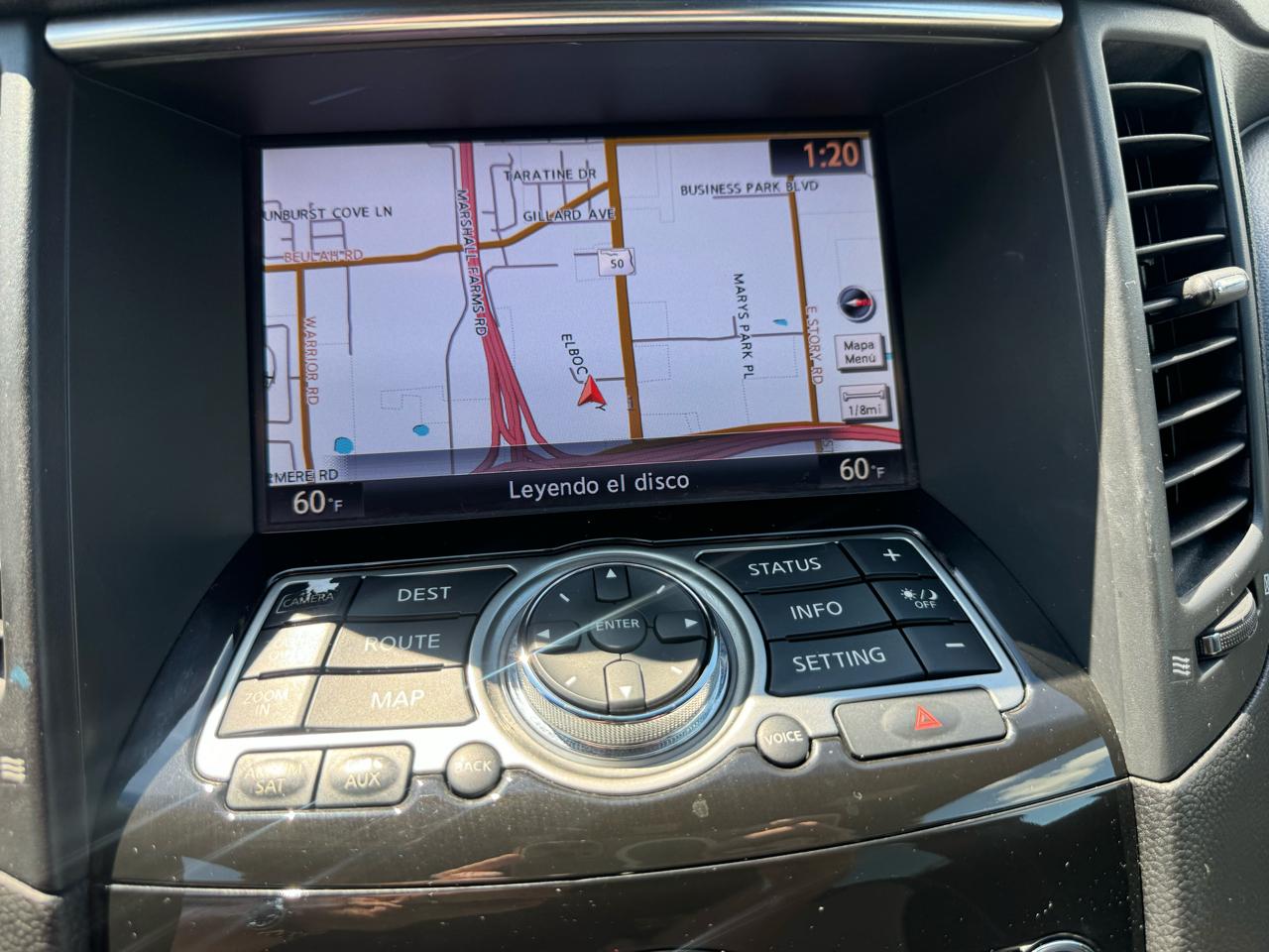 Infiniti QX70  2017