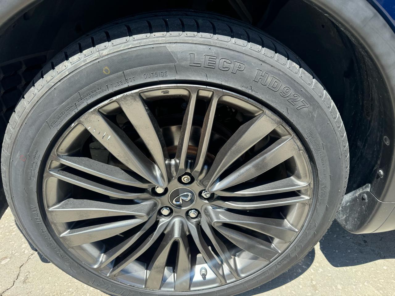 Infiniti QX70  2017