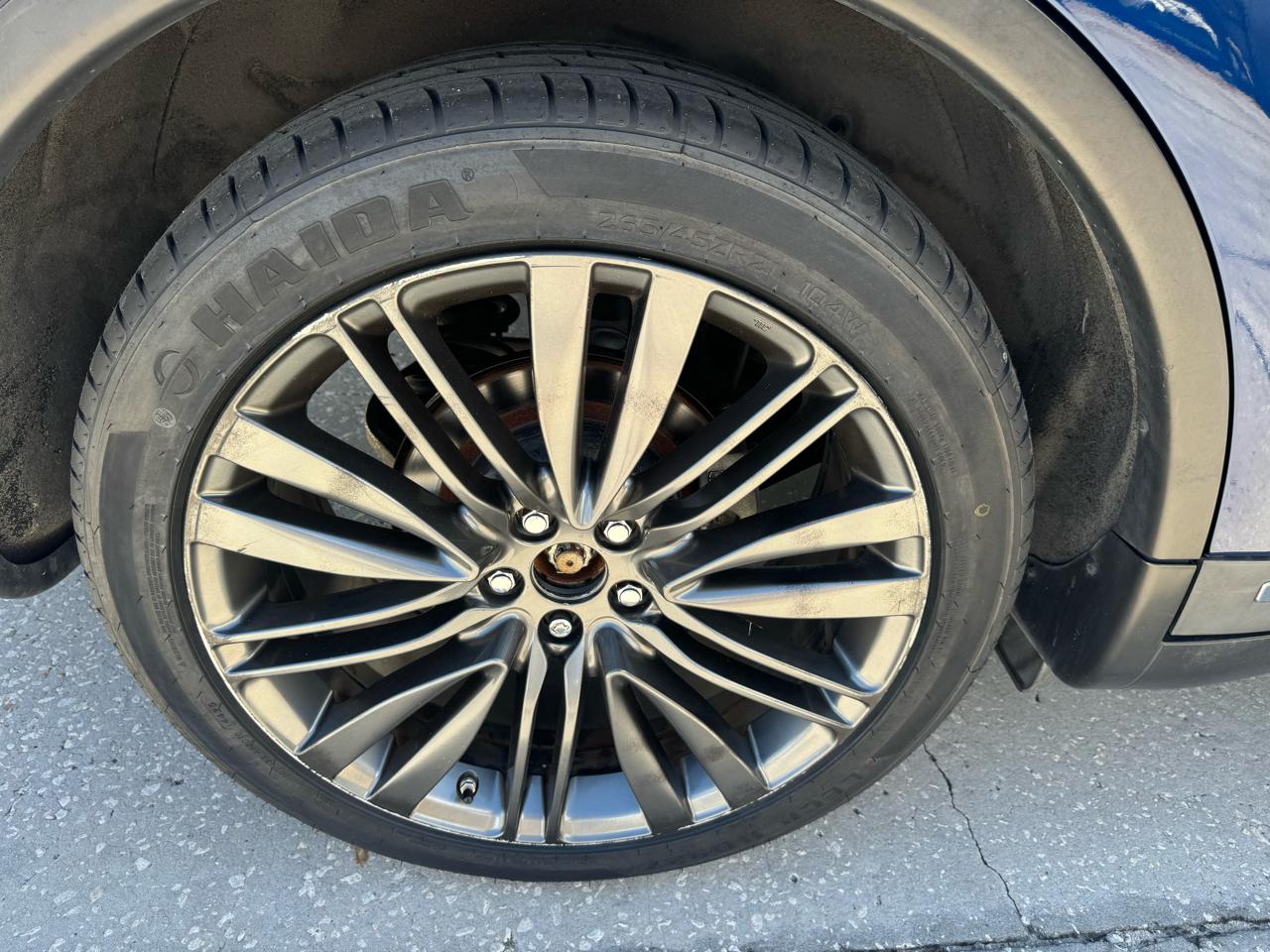 Infiniti QX70  2017
