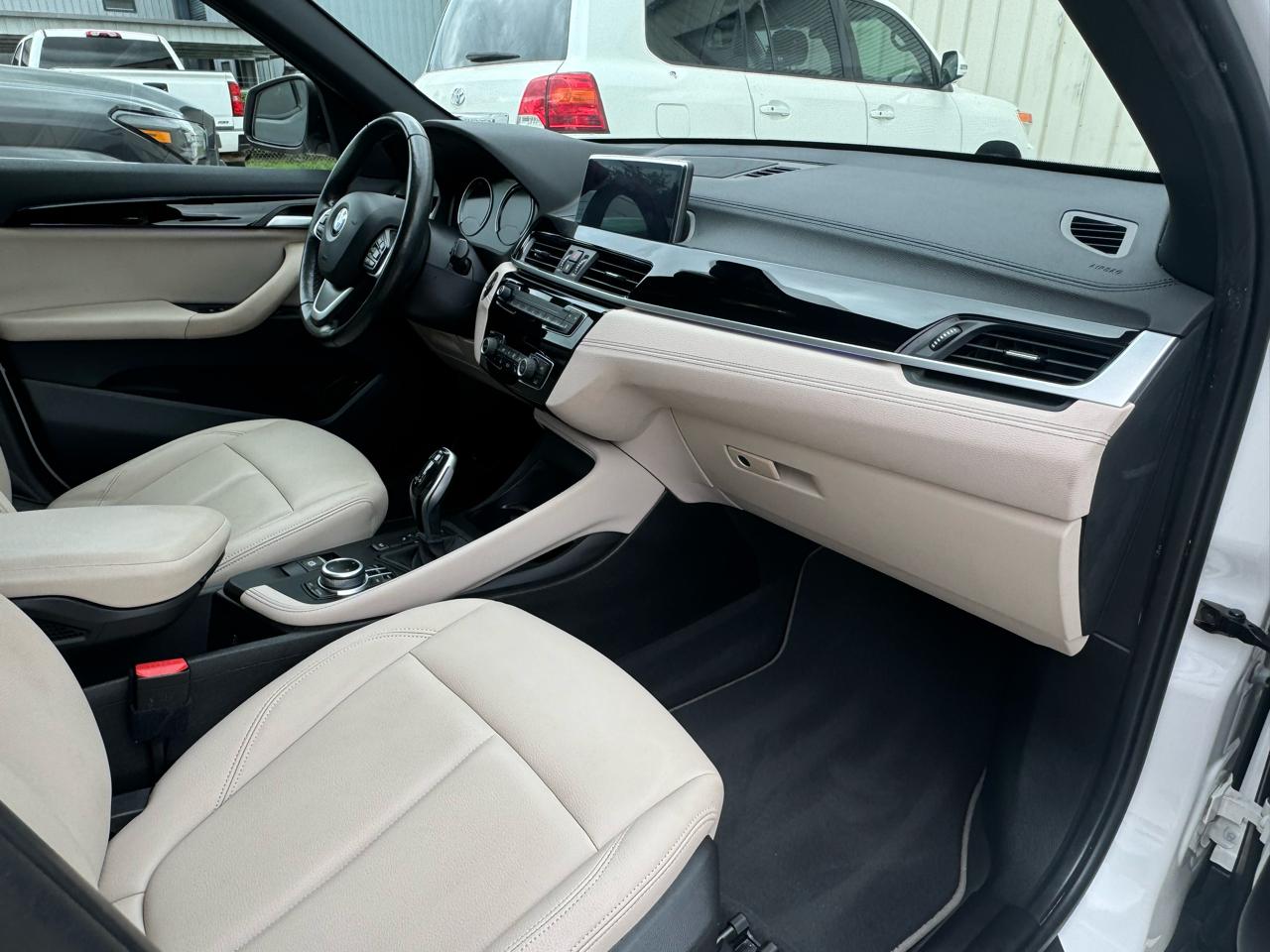 BMW X1 xDrive28i 2021