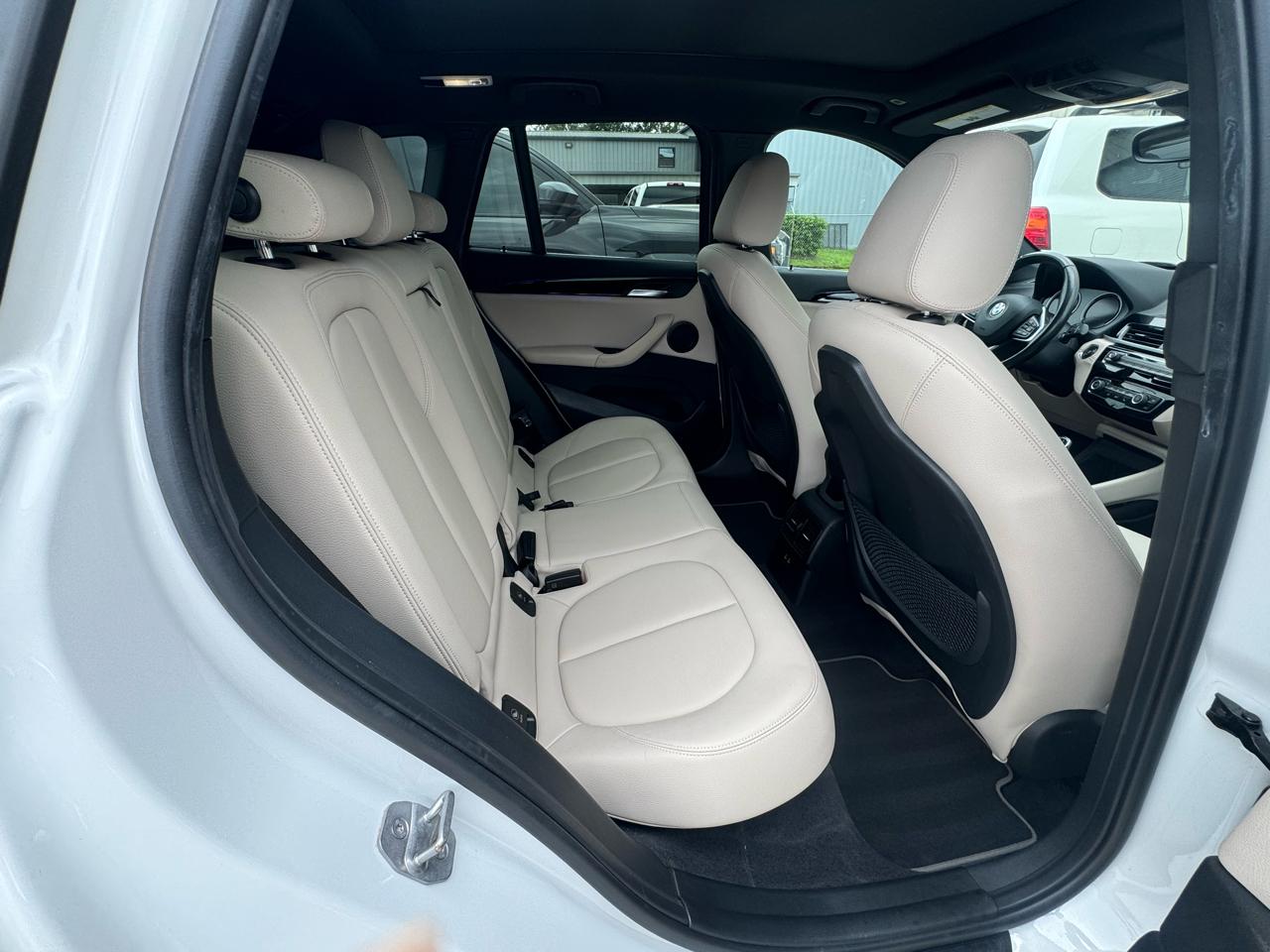 BMW X1 xDrive28i 2021