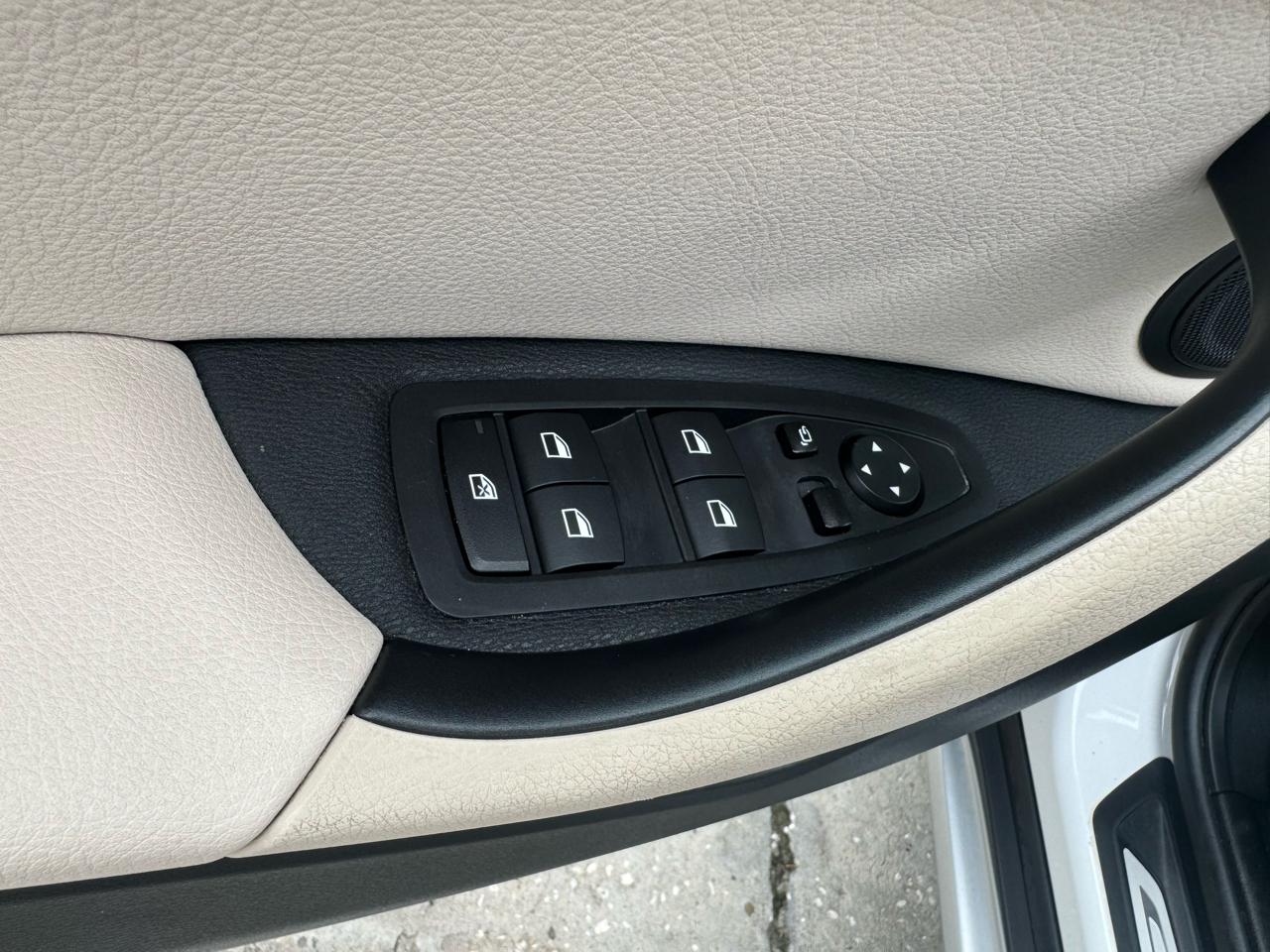BMW X1 xDrive28i 2021