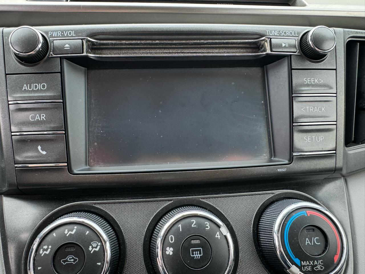Toyota RAV4 LE FWD 2014