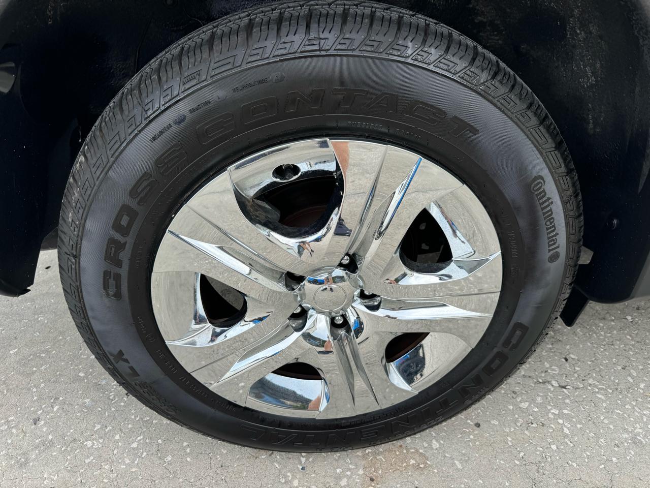 Toyota RAV4 LE FWD 2014