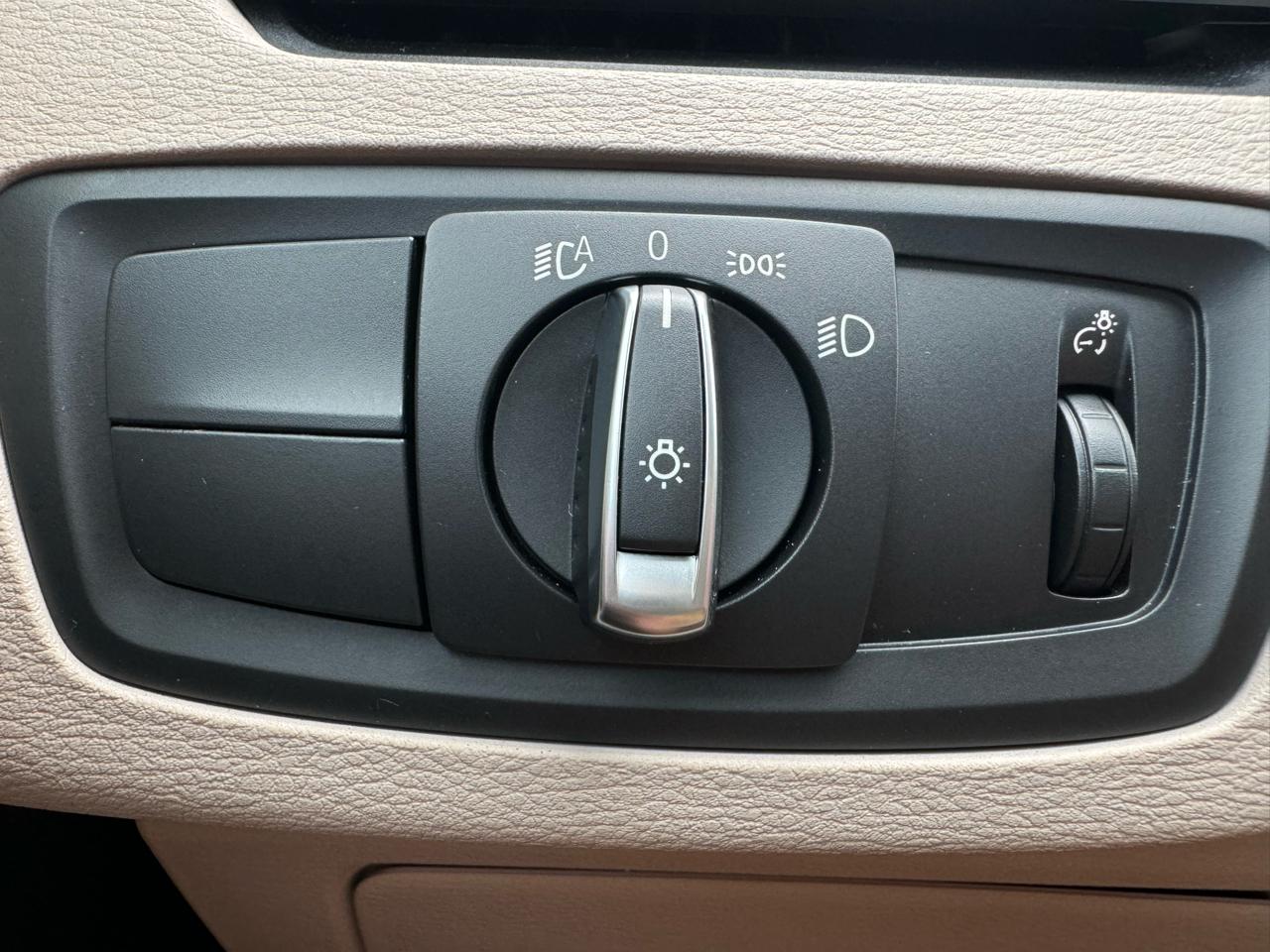 BMW X1 xDrive28i 2021
