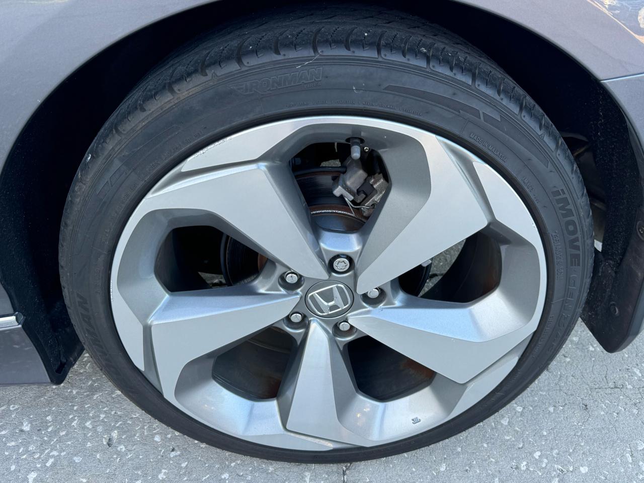 Honda Accord Touring CVT 2018