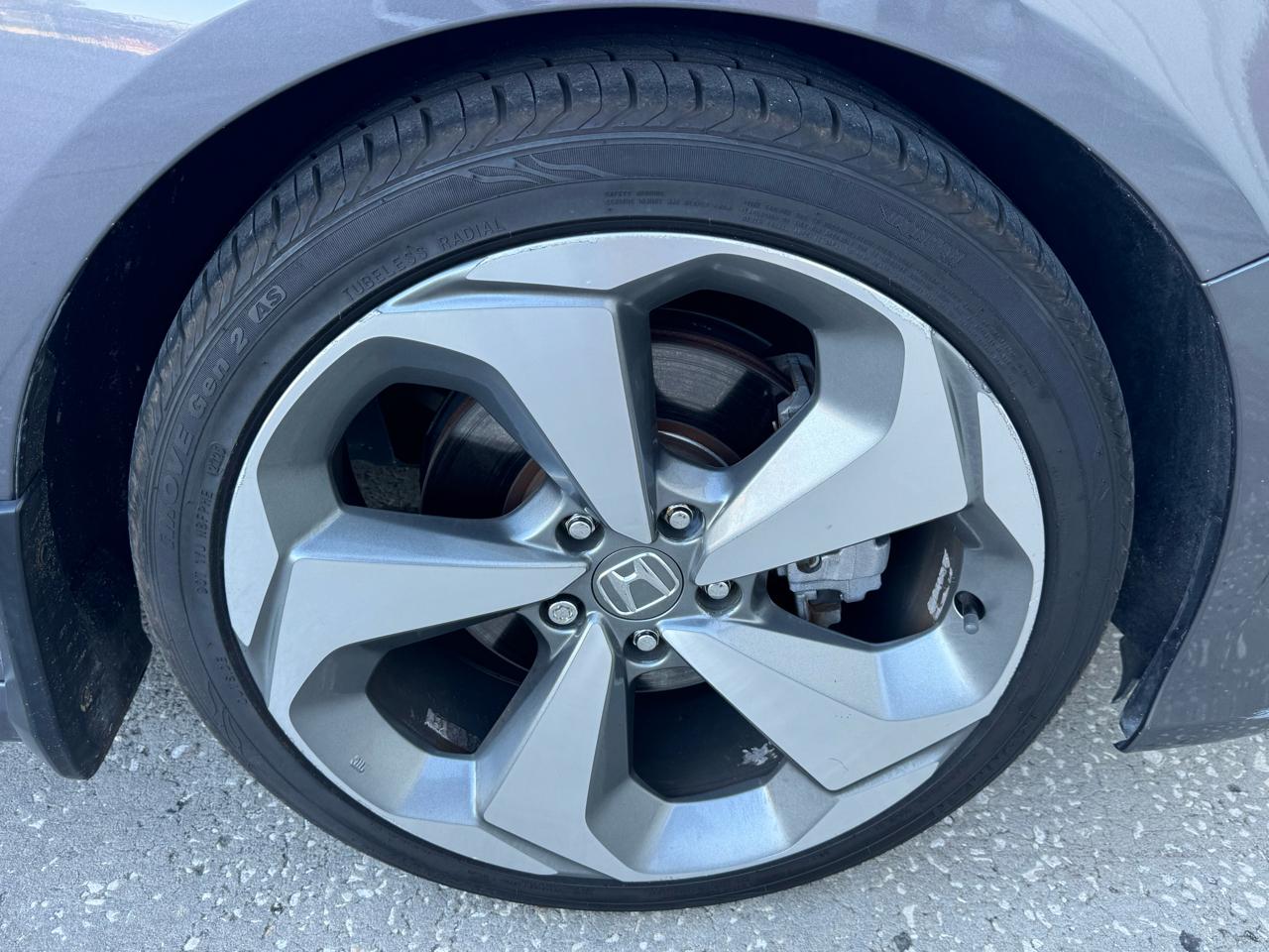 Honda Accord Touring CVT 2018