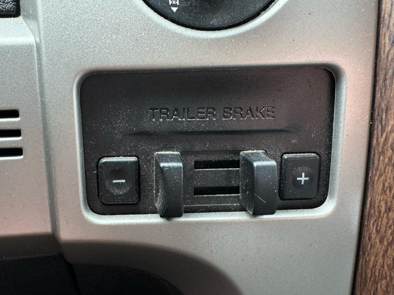 Ford F-150 Lariat SuperCrew 5.5-ft. Bed 4WD 2014