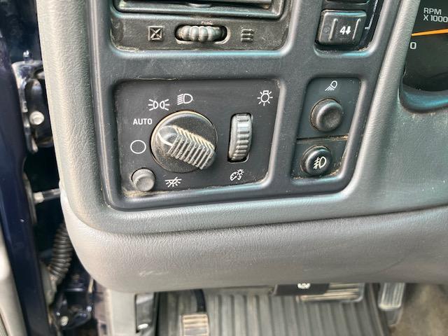 Chevrolet Silverado 1500 Work Truck Ext. Cab Short Bed 4WD 2005