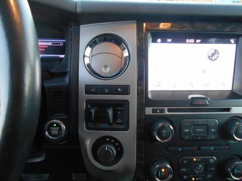 Ford Expedition EL Limited 4WD 2016