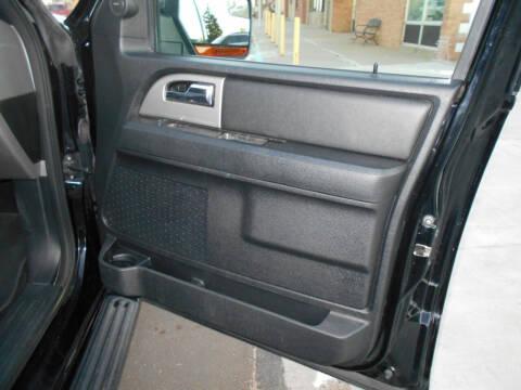 Ford Expedition EL Limited 4WD 2016