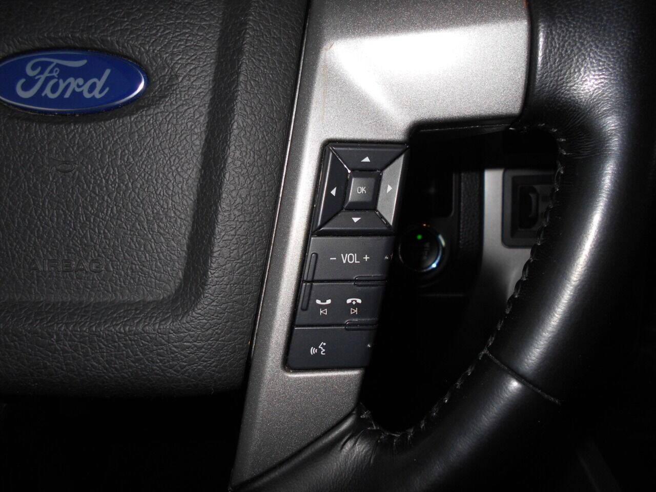 Ford Expedition EL Limited 4WD 2016