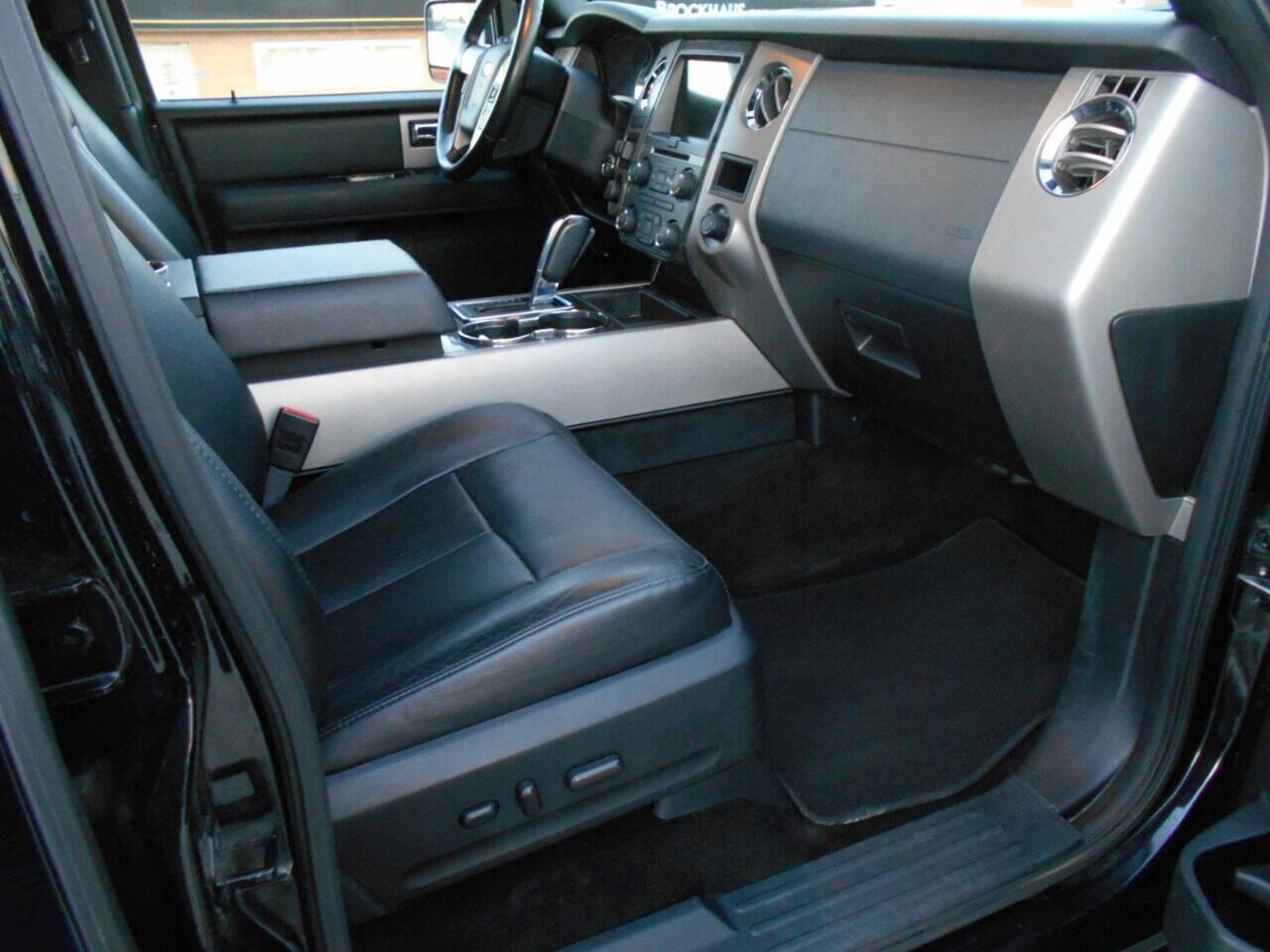 Ford Expedition EL Limited 4WD 2016