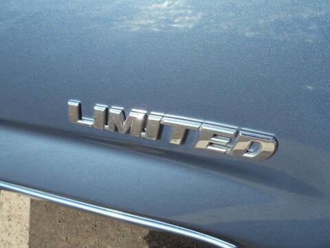 Toyota RAV4 Limited I4 2WD 2011
