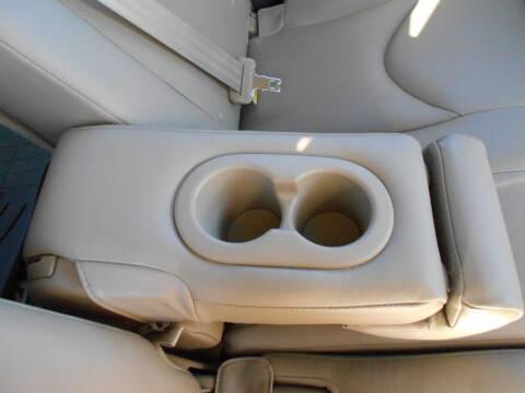 Toyota RAV4 Limited I4 2WD 2011