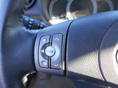 Toyota RAV4 Limited I4 2WD 2011