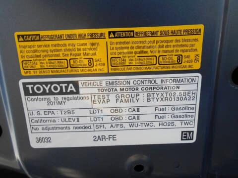 Toyota RAV4 Limited I4 2WD 2011