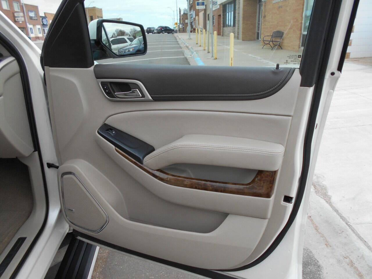 GMC Yukon Denali XL 4WD 2015