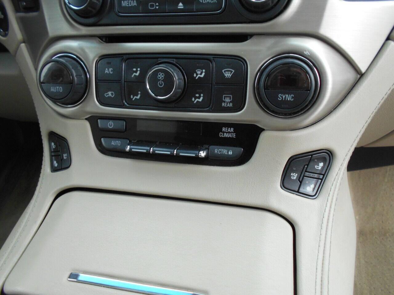GMC Yukon Denali XL 4WD 2015