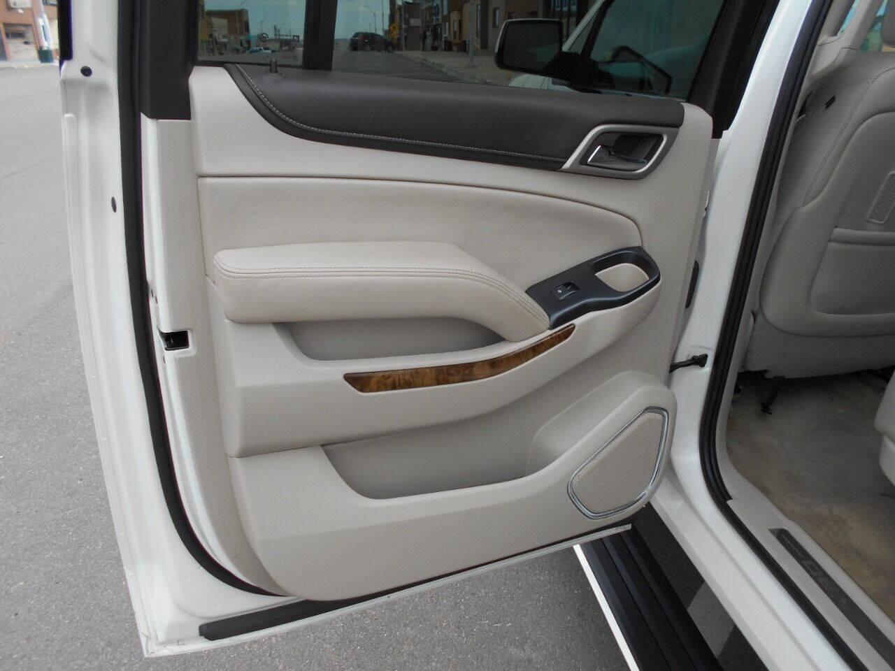 GMC Yukon Denali XL 4WD 2015
