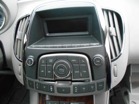 Buick LaCrosse CX 2010