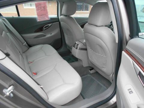 Buick LaCrosse CX 2010