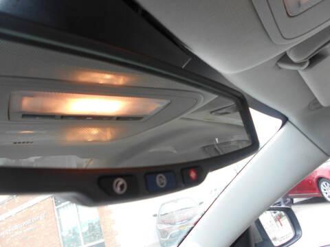 Buick LaCrosse CX 2010