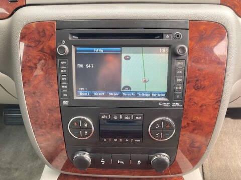 Chevrolet Suburban LTZ 1500 4WD 2014