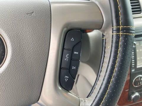 Chevrolet Suburban LTZ 1500 4WD 2014