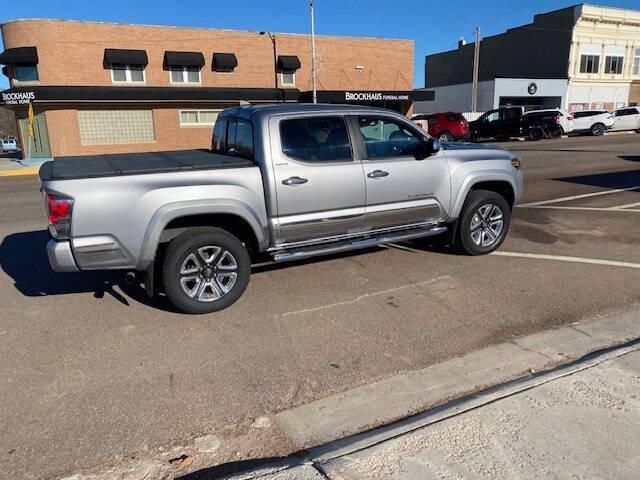 Toyota Tacoma Limited Double Cab V6 6AT 4WD 2016