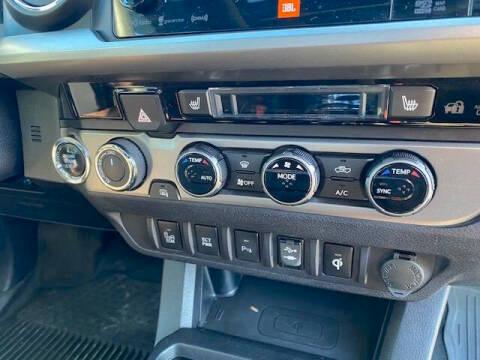 Toyota Tacoma Limited Double Cab V6 6AT 4WD 2016